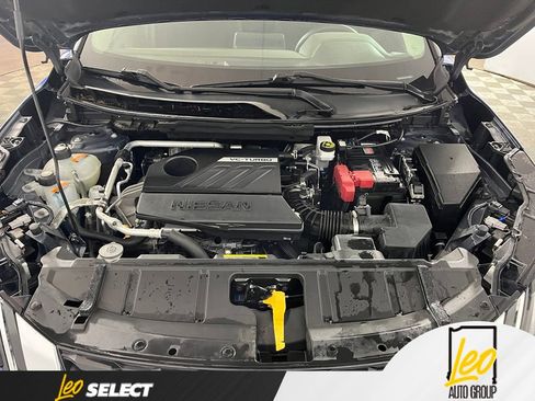 Used 2023 Nissan Rogue S AWD/4WD image 26