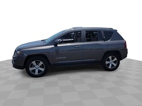 Used 2016 Jeep Compass High Altitude FWD image 4