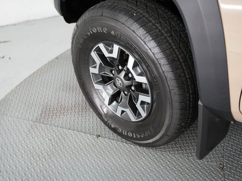 Used 2020 Toyota Tacoma TRD Off-Road image 53