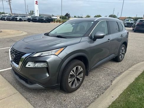 Used 2023 Nissan Rogue SV w/ SV Premium B Package AWD/4WD image 4