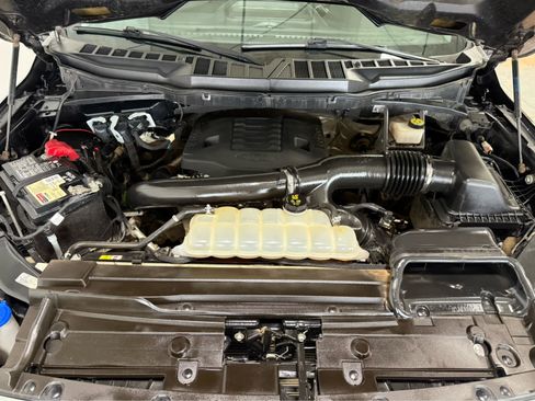 Used 2023 Ford F150 XLT w/ Trailer Tow Package image 12