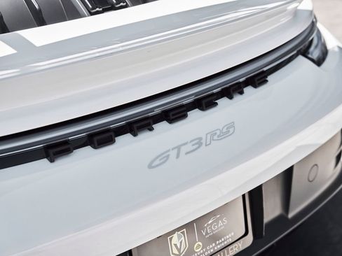 Used 2025 Porsche 911 GT3 RS w/ Weissach Package RWD image 18