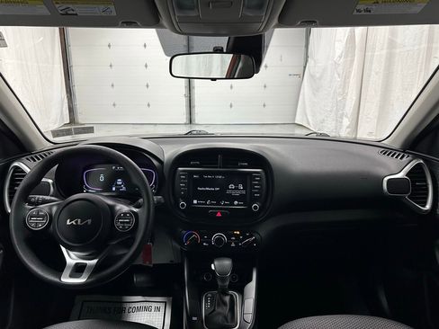 Used 2024 Kia Soul LX w/ Option Group 015 image 36