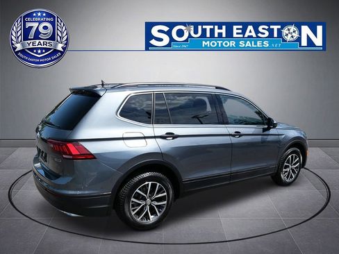 Used 2019 Volkswagen Tiguan SE w/ Panoramic Sunroof Package AWD/4WD image 7