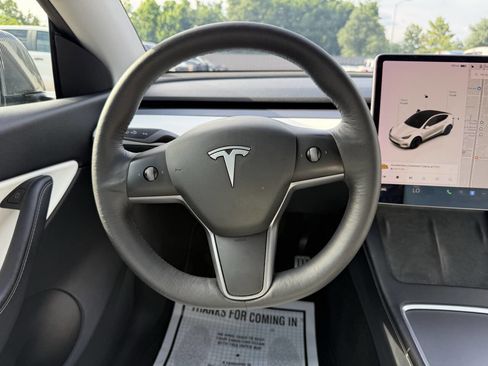 Used 2021 Tesla Model Y Performance AWD/4WD image 22