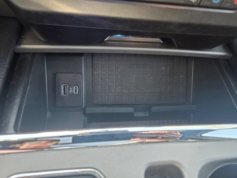 Used 2021 Ford Expedition XLT RWD image 18