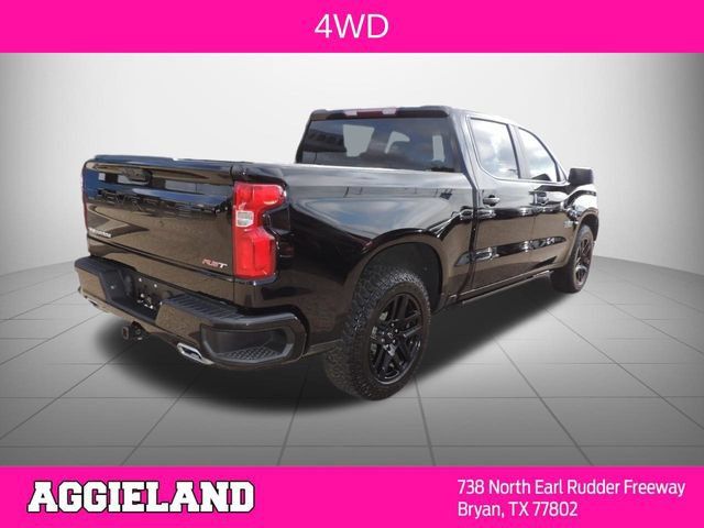Used 2023 Chevrolet Silverado 1500 RST w/ Z71 Off-Road Package AWD/4WD image 4