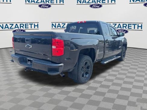 Used 2017 Chevrolet Silverado 1500 LT w/ Midnight Edition AWD/4WD image 7