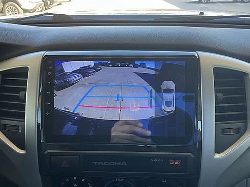 Used 2015 Toyota Tacoma PreRunner image 25