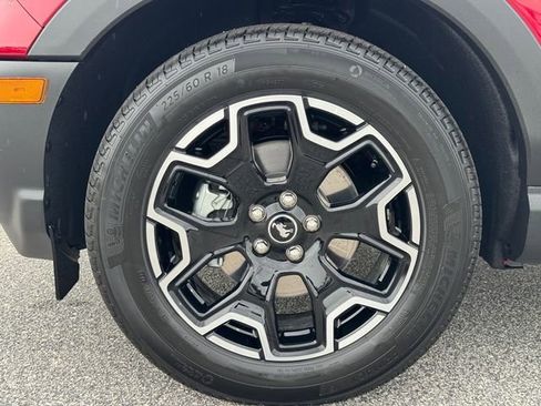 New 2025 Ford Bronco Sport Outer Banks w/ Outer Banks Tech Package+ AWD/4WD image 9