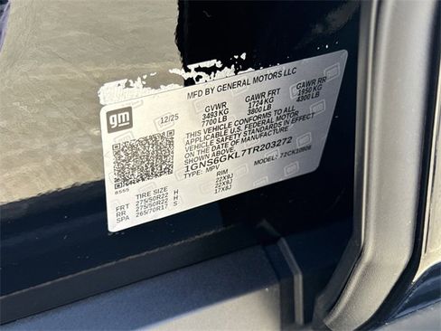 New 2026 Chevrolet Suburban High Country image 28