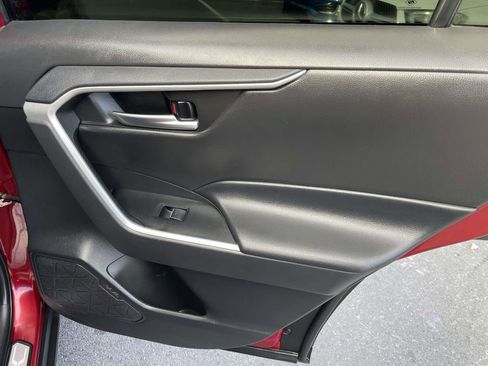 Used 2023 Toyota RAV4 XLE Premium image 45