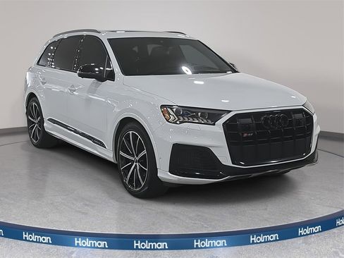 Used 2021 Audi SQ7 Prestige w/ Prestige Package image 3