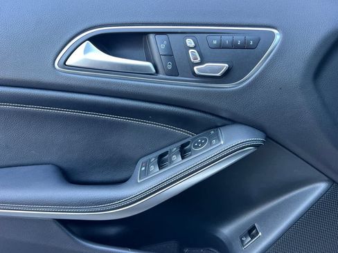 Used 2019 Mercedes-Benz GLA 250 4MATIC image 13