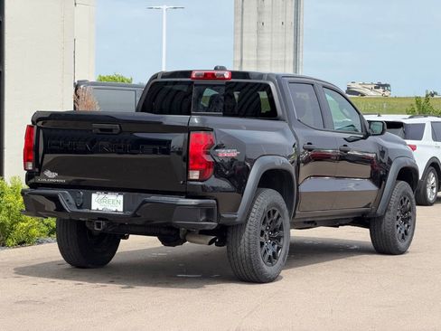 Used 2024 Chevrolet Colorado Trail Boss w/ Advanced Trailering Package AWD/4WD image 5