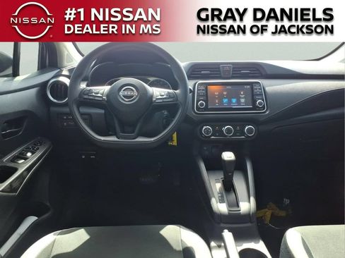 Used 2025 Nissan Versa S w/ S Plus Package FWD image 9