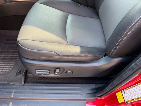 Used 2024 Toyota 4Runner SR5 Premium w/ Moonroof Package AWD/4WD image 30