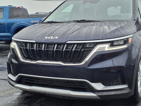 Certified 2024 Kia Carnival LX image 20