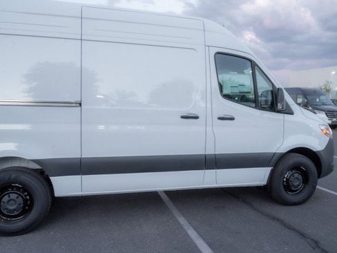 New 2025 Mercedes-Benz Sprinter 2500 image 4