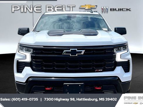 Used 2023 Chevrolet Silverado 1500 LT Trail Boss w/ Protection Package AWD/4WD image 3