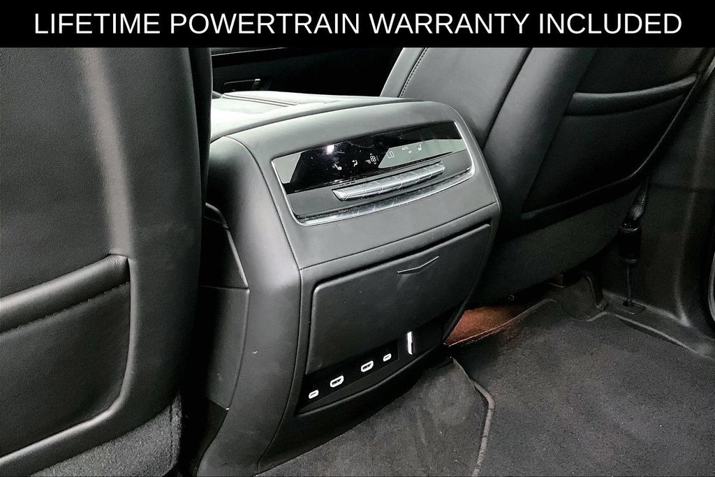 Used 2024 Cadillac Escalade Sport Platinum RWD image 28