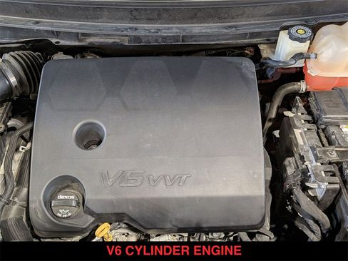 Used 2020 Buick Enclave Essence w/ Sound and Sites Package image 19