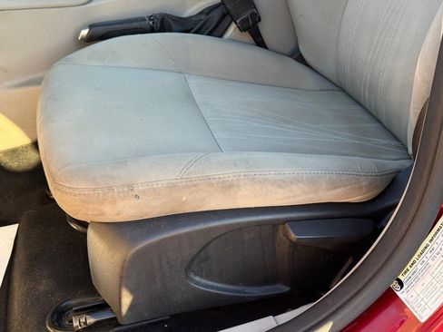 Used 2016 Ford Focus SE w/ Reverse Sensing Package image 22