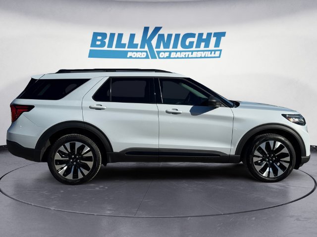 Used 2026 Ford Explorer Active w/ Active Comfort Package AWD/4WD image 6