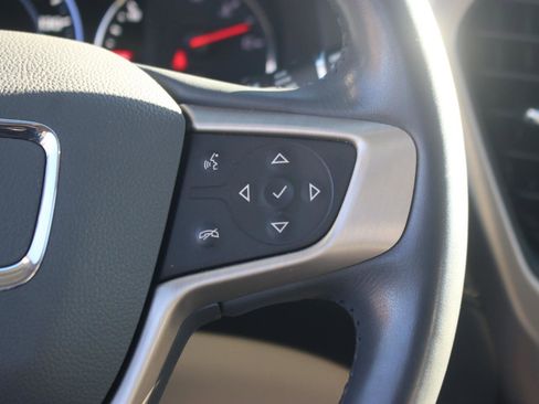 Used 2021 GMC Acadia Denali w/ Denali Technology Package image 21