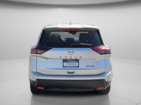 Used 2024 Nissan Rogue SV AWD/4WD image 21
