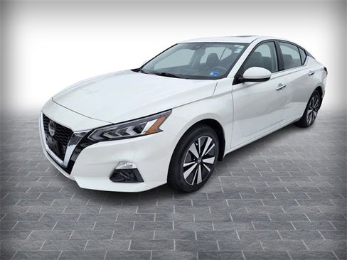 Used 2022 Nissan Altima 2.5 SL image 3