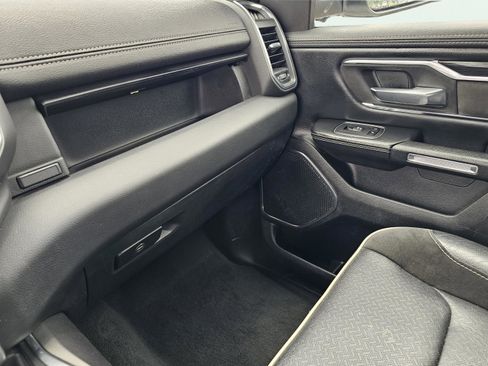 Used 2024 RAM 1500 Laramie RWD image 28