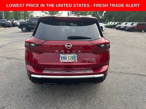 Used 2024 Nissan Rogue Platinum w/ Platinum Premium Package AWD/4WD image 4