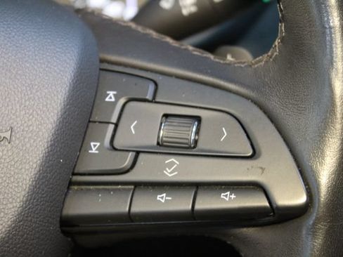 Used 2019 Cadillac XT4 Premium Luxury AWD/4WD image 24