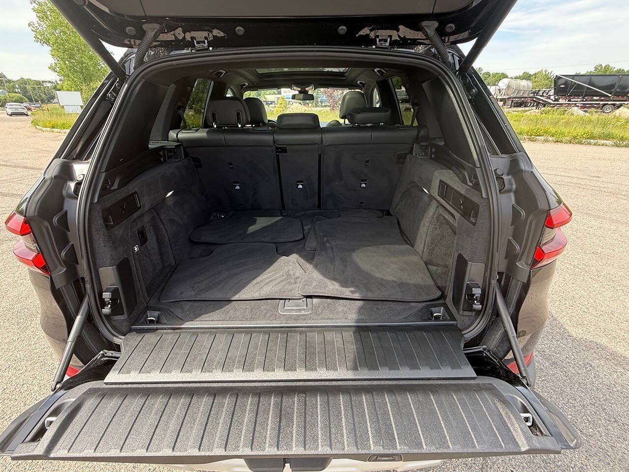 Used 2023 BMW X5 xDrive40i AWD/4WD image 15