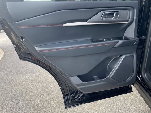 Certified 2025 Ford Explorer ST-Line w/ Premium Package RWD image 14