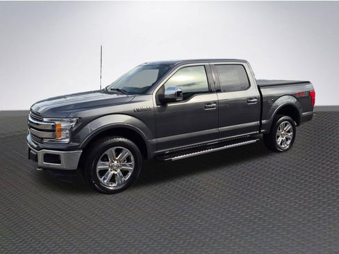 Used 2019 Ford F150 Lariat image 2