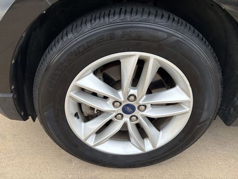 Used 2015 Ford Edge SEL w/ Equipment Group 201A AWD/4WD image 10