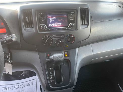 Used 2019 Nissan NV200 S w/ Cruise Control Package image 19