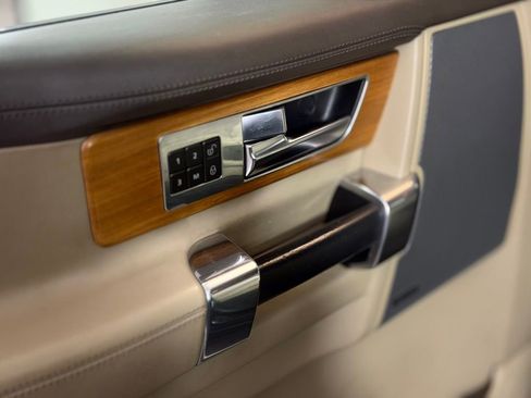 Used 2016 Land Rover LR4 HSE LUX image 21