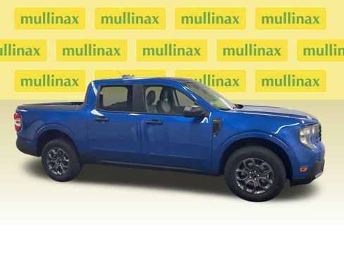 New 2025 Ford Maverick XLT image 2