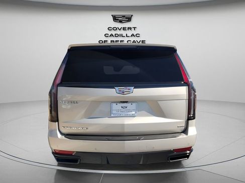 Used 2021 Cadillac Escalade Sport w/ Driver Assist Tech Package image 8