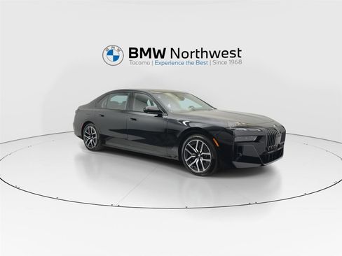 New 2026 BMW 740i xDrive AWD/4WD image 6
