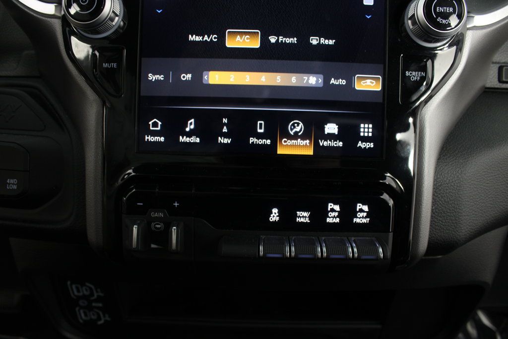 Used 2026 RAM 2500 Big Horn AWD/4WD image 6