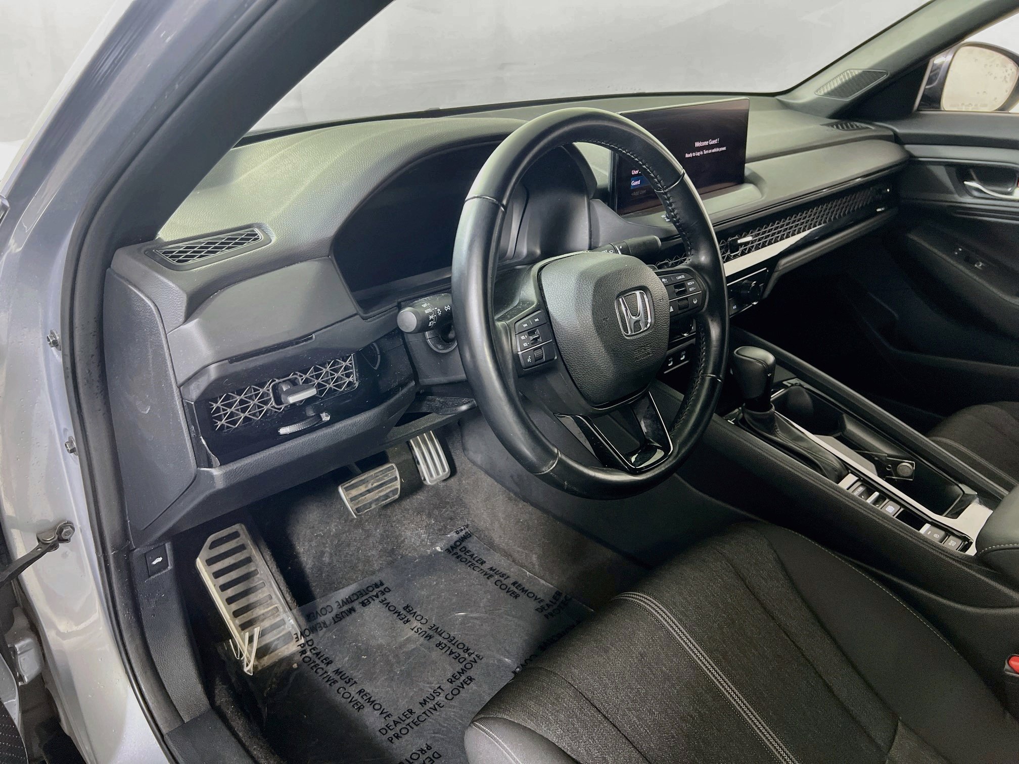 Used 2023 Honda Accord Sport image 9