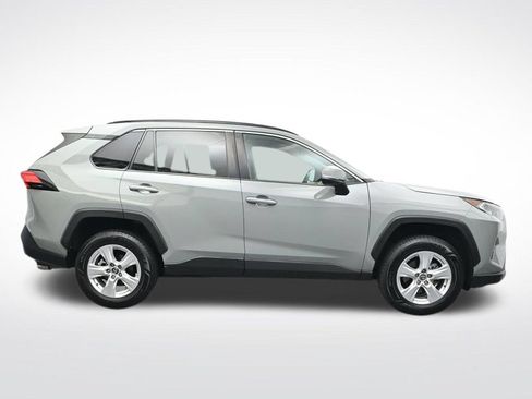 Used 2021 Toyota RAV4 XLE FWD image 10