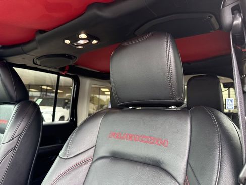 Used 2019 Jeep Wrangler Unlimited Rubicon AWD/4WD image 25