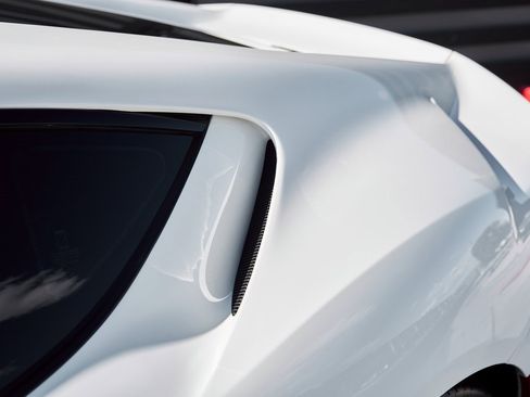 Used 2019 Ferrari 812 Superfast image 9