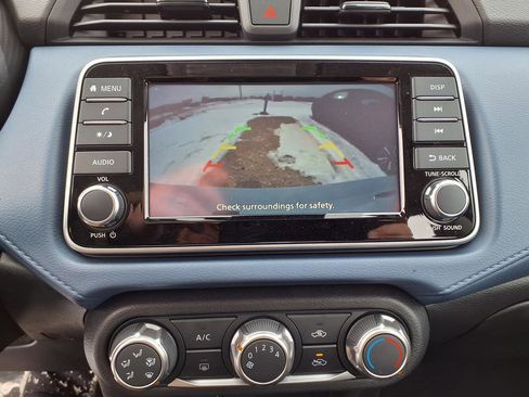 New 2025 Nissan Versa SV w/ Trunk Package image 29