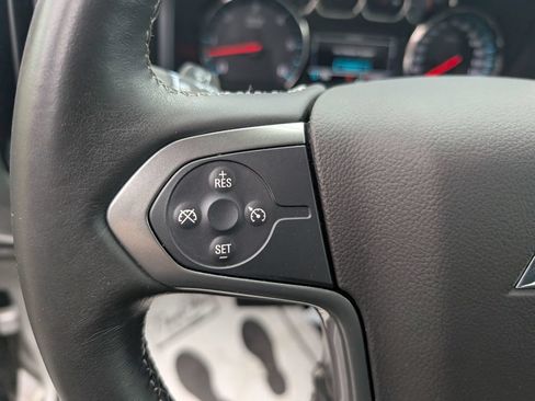 Used 2018 Chevrolet Silverado 1500 LT w/ All Star Edition AWD/4WD image 17